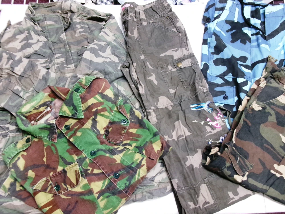 Z MASKÁČOVÉ OBLEČENÍ DOSPĚLÉ 003