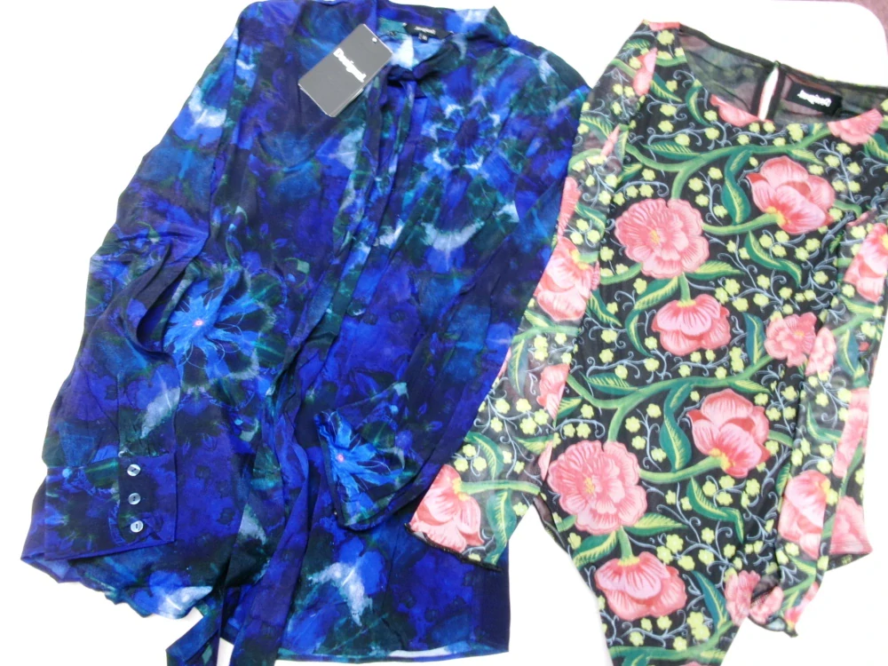 OUTLET DÁMSKÝ - DESIGUAL 006