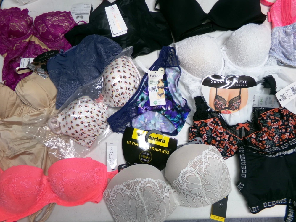 SPODNÍ PRÁDLO OUTLET 003