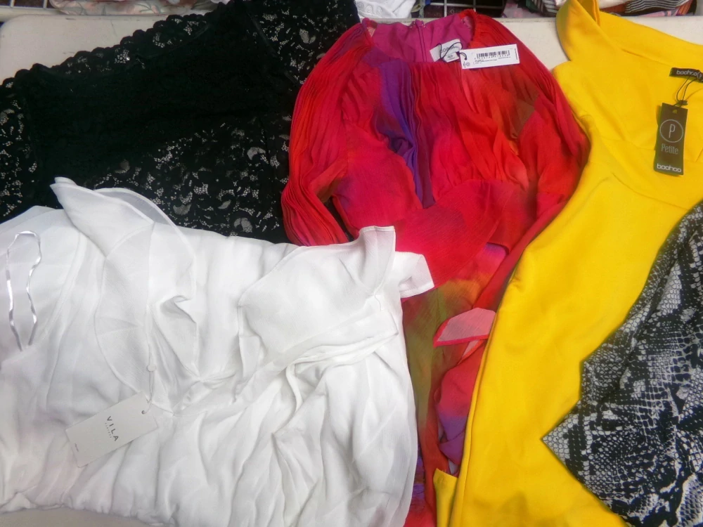 ŠATY DÁMSKÉ OUTLET 002