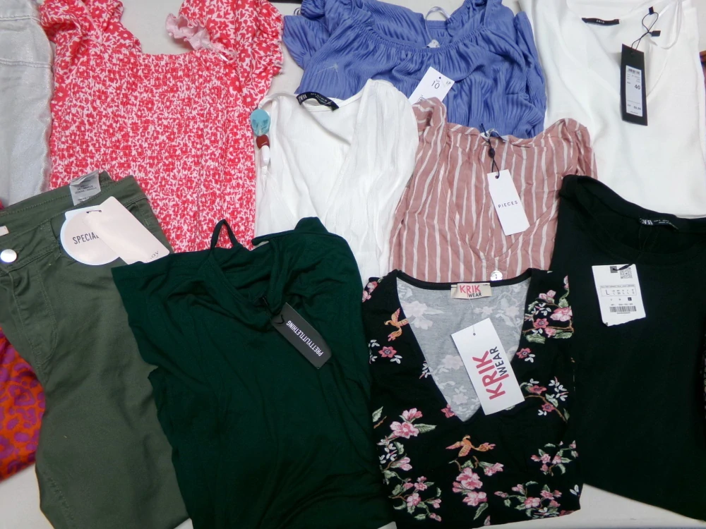 OUTLET DÁMSKÝ - MIX ZNAČEK 005