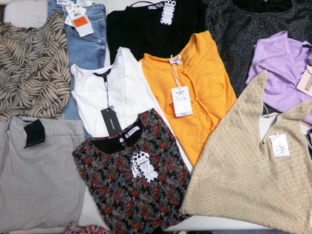 OUTLET DÁMSKÝ - MIX ZNAČEK 009