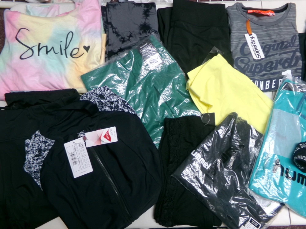 SPORTOVNÍ OBLEČENÍ DOSPĚLÉ OUTLET 001