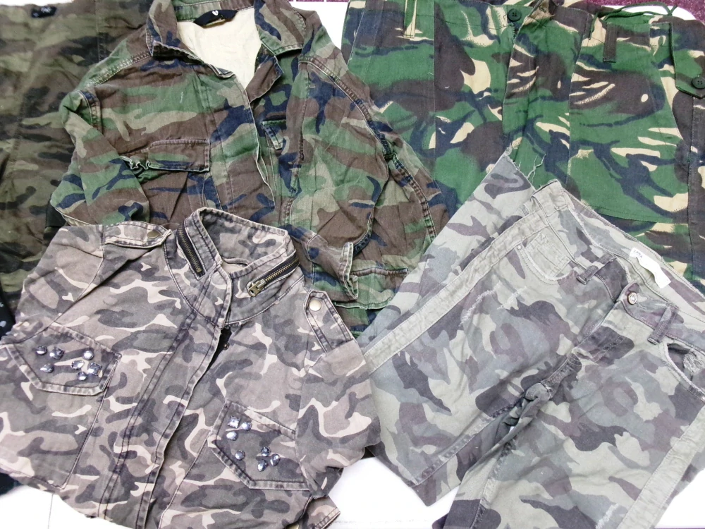 Z MASKÁČOVÉ OBLEČENÍ DOSPĚLÉ 006