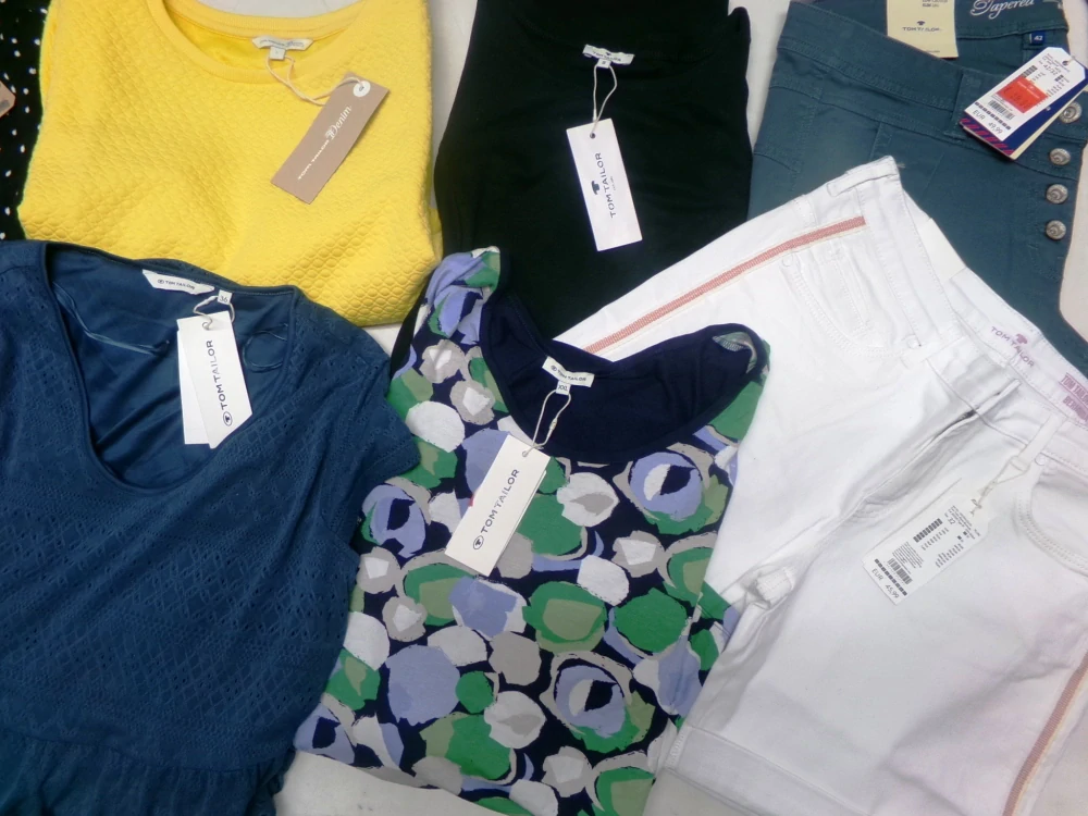 OUTLET DÁMSKÝ - TOM TAYLOR 002