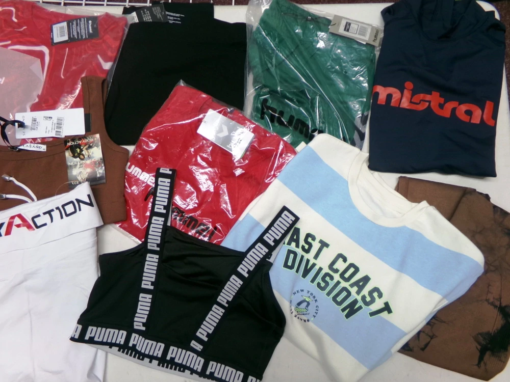 SPORTOVNÍ OBLEČENÍ DOSPĚLÉ OUTLET 002