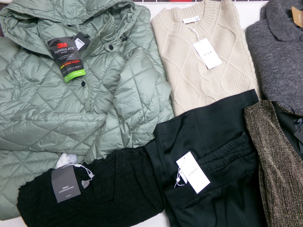 OUTLET DÁMSKÝ - ONLY-VILA-VERO MODA 004
