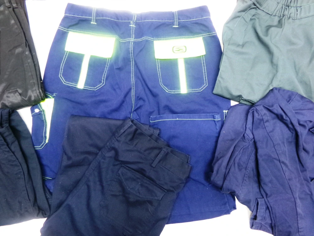 Z PRACOVNÍ OBLEČENÍ - MONTÉRKY 002