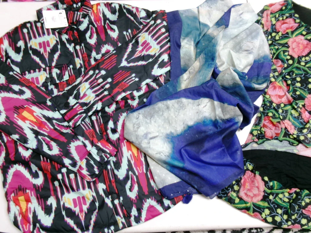 OUTLET DÁMSKÝ - DESIGUAL 002