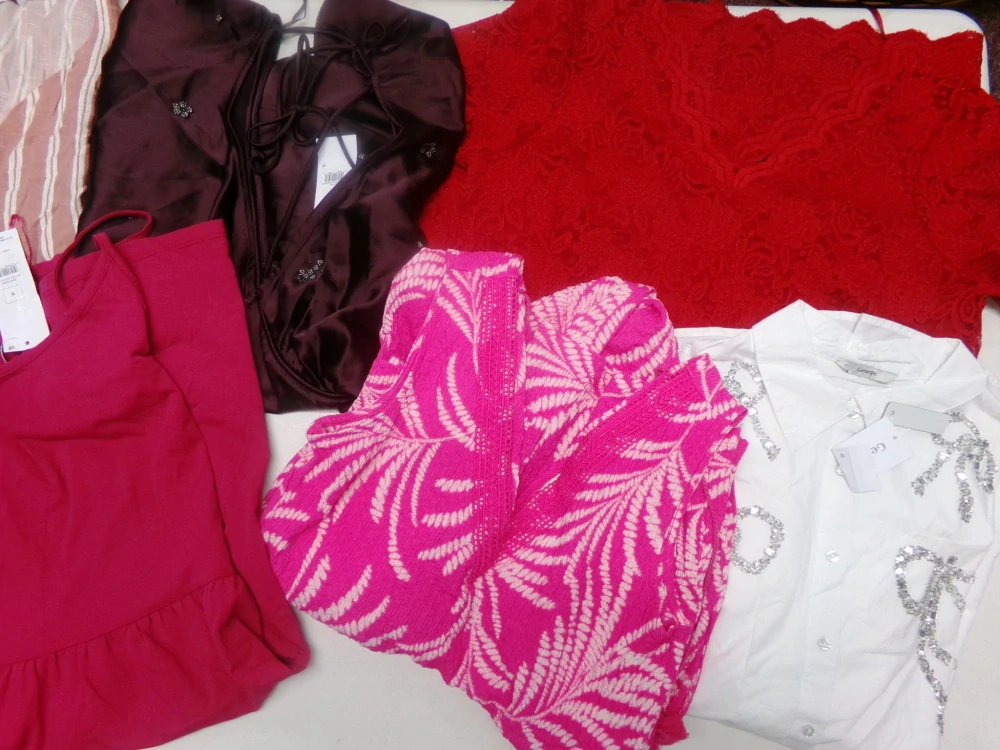 OUTLET DÁMSKÝ - GEORGE 008