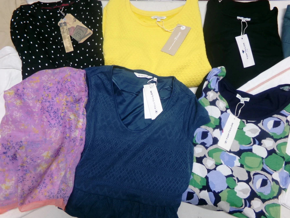 OUTLET DÁMSKÝ - TOM TAYLOR 002