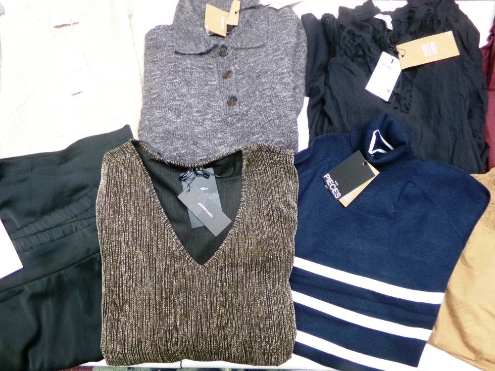 OUTLET DÁMSKÝ - ONLY-VILA-VERO MODA 004